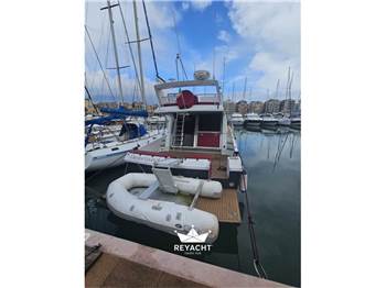 FERRETTI 39FLY