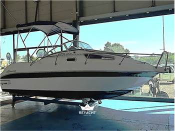 MANARA MARINE MY 620 CABIN