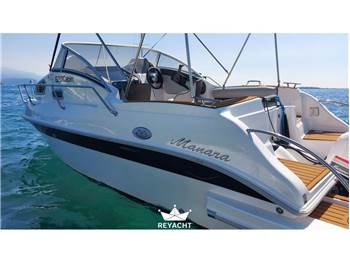 MANARA MARINE MY 620 CABIN