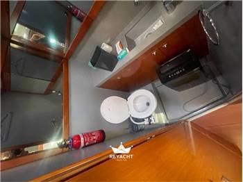 Beneteau Oceanis 55