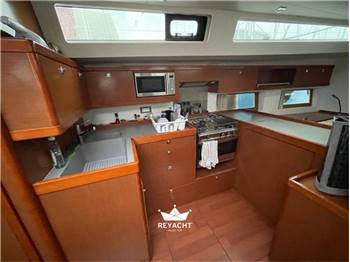Beneteau Oceanis 55
