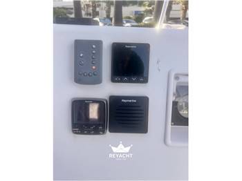 Beneteau First 35