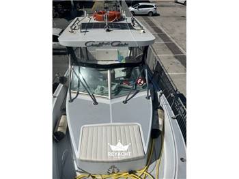 Cris Craft Sea Hawk 215
