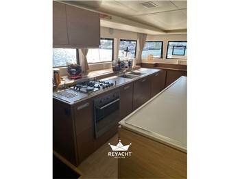 LAGOON 620
