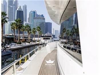 DUBAI MARINE 68 FT