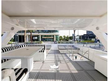 DUBAI MARINE 68 FT
