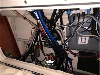 Scout Boats Center Console 245 XSF