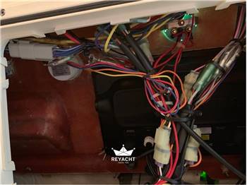 Scout Boats Center Console 245 XSF