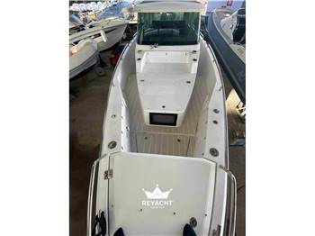 axopar Axopar 37 sports cabin