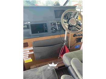 axopar Axopar 37 sports cabin