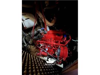 MARINE PROJECTS MOODY 419