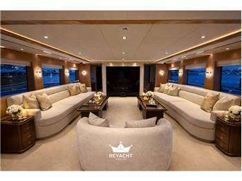 UAE SHIPYAR CUSTOM TRIDECK 140
