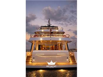 UAE SHIPYAR CUSTOM TRIDECK 140