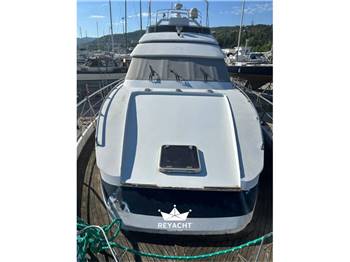 VAN DER VALK VITESSE 54