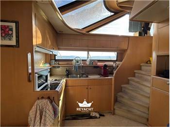 VAN DER VALK VITESSE 54