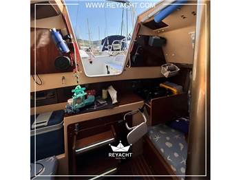 COMAR YACHTS COMET 800