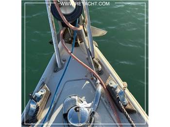 COMAR YACHTS COMET 800