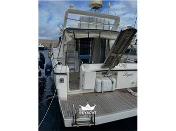 AZIMUT 37