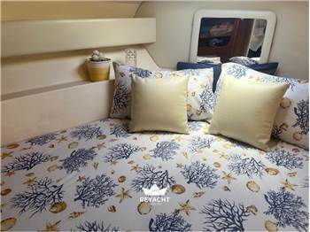 MANO MARINE 28.50 Hard Top