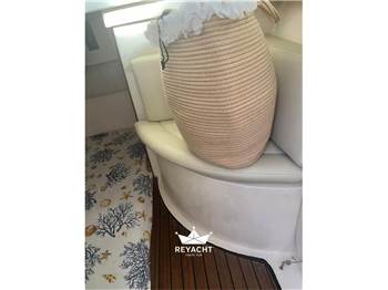 MANO MARINE 28.50 Hard Top