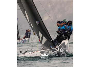 RS sailing 21