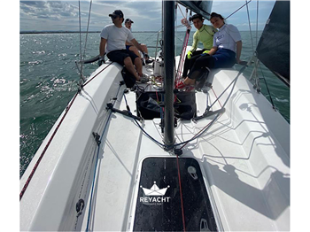 RS sailing 21