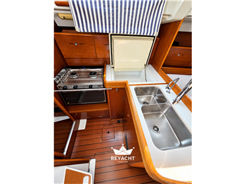 BENETEAU FIRST 36,7