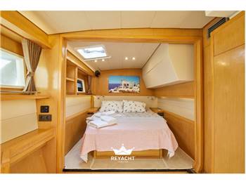 BENETEAU LAGOON 52F