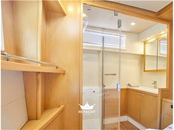 BENETEAU LAGOON 52F