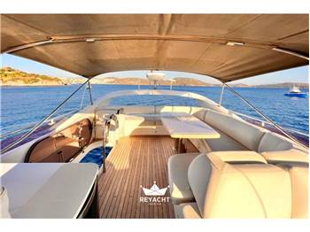 Princess Yacht F52