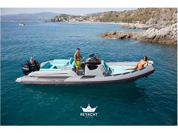 Ranieri International Cayman 27.0 Sport Touring