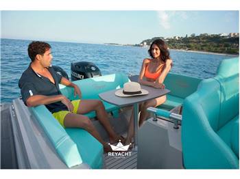 Ranieri International Cayman 27.0 Sport Touring