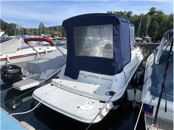 Regal Marine Industries 2665 Commodore