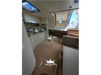 BERTRAM TROJAN YACHT 360 EXPRESS