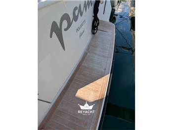BERTRAM TROJAN YACHT 360 EXPRESS