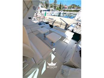 BERTRAM TROJAN YACHT 360 EXPRESS