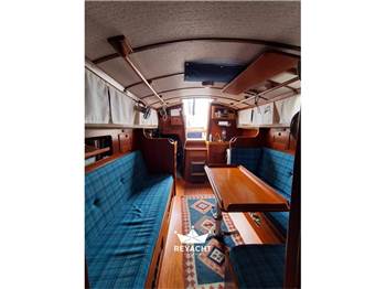 Hallberg Rassy MONSUN 31
