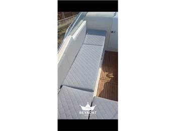 MANO MARINE 26 SPORT