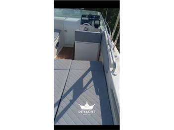 MANO MARINE 26 SPORT