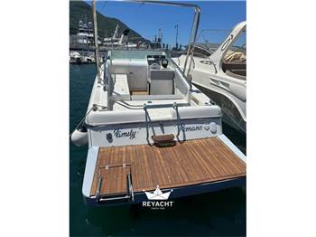 MANO MARINE 26 SPORT