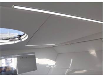 MANO MARINE 26 SPORT