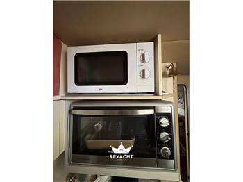 Mochi Craft 42 Tuxedo