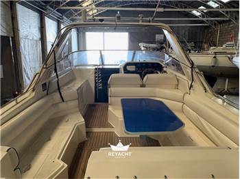 Sunseeker yachts 39 martinique