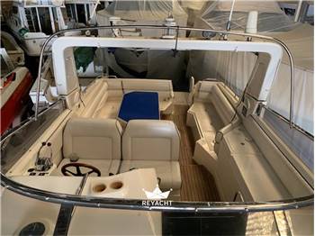 Sunseeker yachts 39 martinique