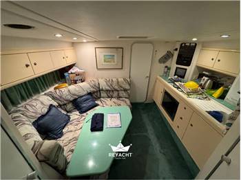 Sunseeker yachts 39 martinique