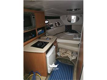 Crownline 270 CR