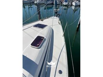 BAVARIA 37 CRUISER J&J