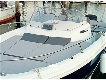 Jeanneau Cap Camarat 5.5 WA Serie 2