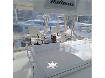 HATTERAS 64 CONVERTIBLE