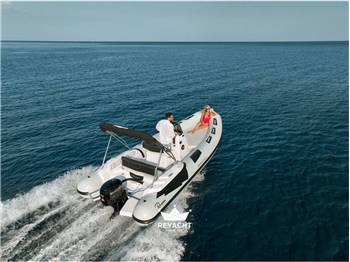 RANIERI INTERNATIONAL CAYMAN 19 SPORT
